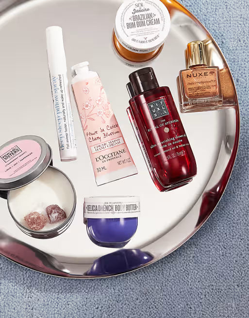 Calendrier de l'Avent ASOS Visage + Corps 2025